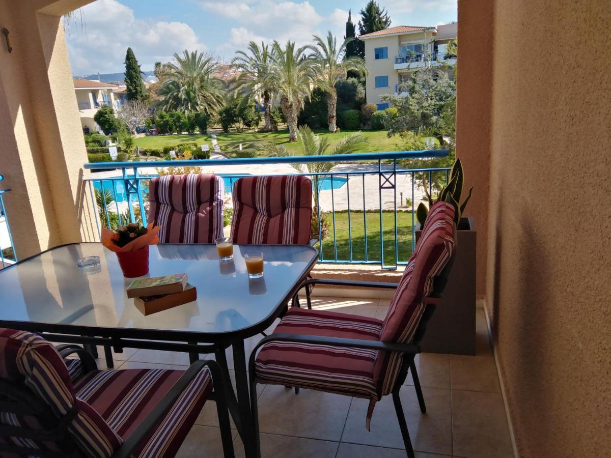 Paradise Gardens II Anastasia Apartment Paphos Exteriör bild