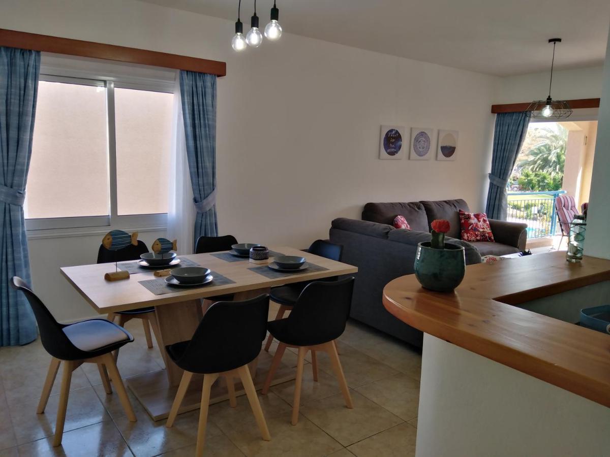 Paradise Gardens II Anastasia Apartment Paphos Exteriör bild